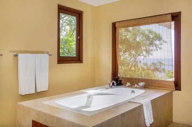 Hospitality Expert Little Waters Villa Negril Exterior photo